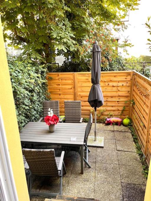 Doppelzimmer Mit Terrasse In Privatem Zuhause Lubeck Exterior photo