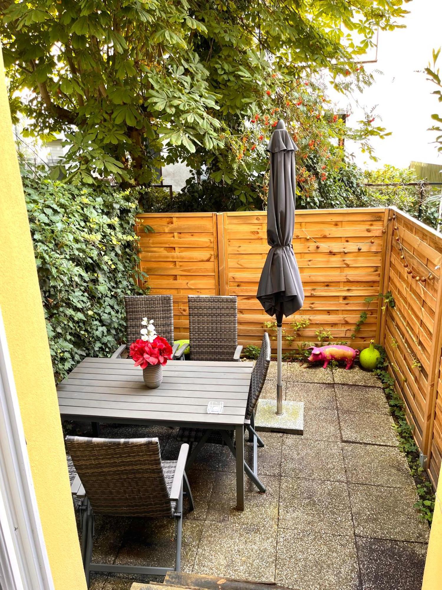Doppelzimmer Mit Terrasse In Privatem Zuhause Lubeck Exterior photo